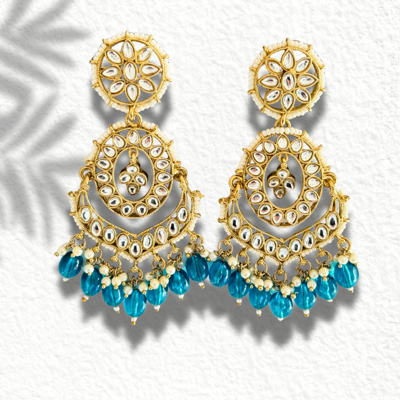 Shreya Kundan Earring - Traditional Craftsmanship, Modern Elegance