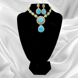 Riya Necklace Set