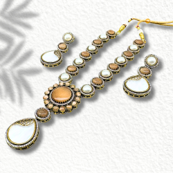 Diya Necklace Set: Radiant Elegance for Every Occasion