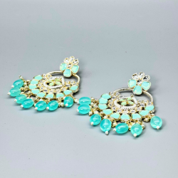 Ishani Kundan Earrings - Exquisite Craftsmanship & Timeless Elegance