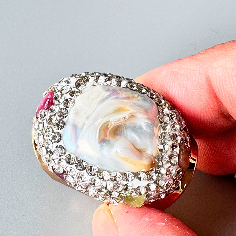 Aria Shell Pearl Adjustable Ring | Elegant & Versatile Jewelry